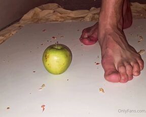 Footpigcrusher aka footpigcrusher OnlyFans - Crushing together 18  Smashing an apple under my feet