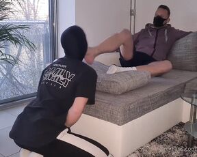 Footpigcrusher aka footpigcrusher OnlyFans - Relaxing on the sofa enjoying some foot sniffing and licking