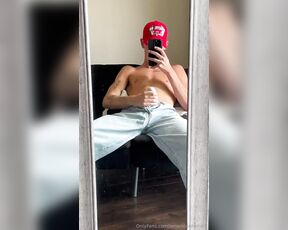 OnlyXXXGuys aka onlyxxxguys - 07-14-2024 OnlyFans Video - Feels so good to let it out for some air