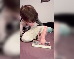 Mion femionnyan aka femionnyan - 05-31-2025 OnlyFans Video - deepthroat while wearing make up